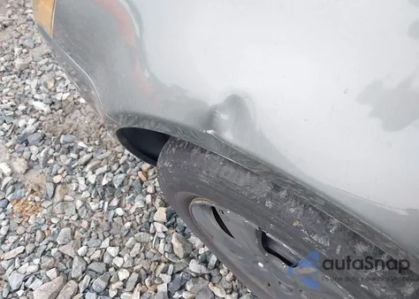 2005 Nissan Altima 2.5 S z USA, uszkodzony, nr VIN 1N4AL11DX5N471253